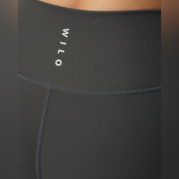 Wilo The Label  Ribbed Legging Side Pocket - Picture 2 of 7